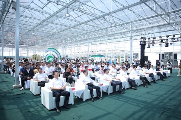 种在浙里，，，，，，，创芯将来丨麻将胡了亮相2024浙江瓜菜新种类大会