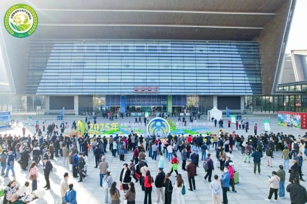 数智赋能粮油大豆，，，，，，，科技助力产能跃升 | 麻将胡了亮相2025全国粮油和大豆产业展览会